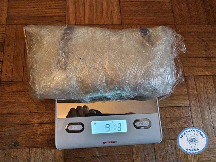 Slika /2024/droga i oružje pula4.jpg